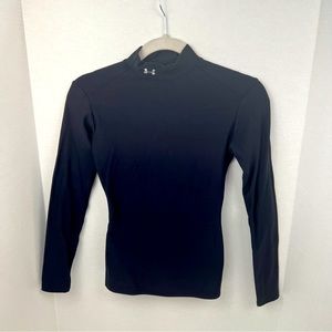 Under Armor coldgear long sleeve compression shirt color black size small
